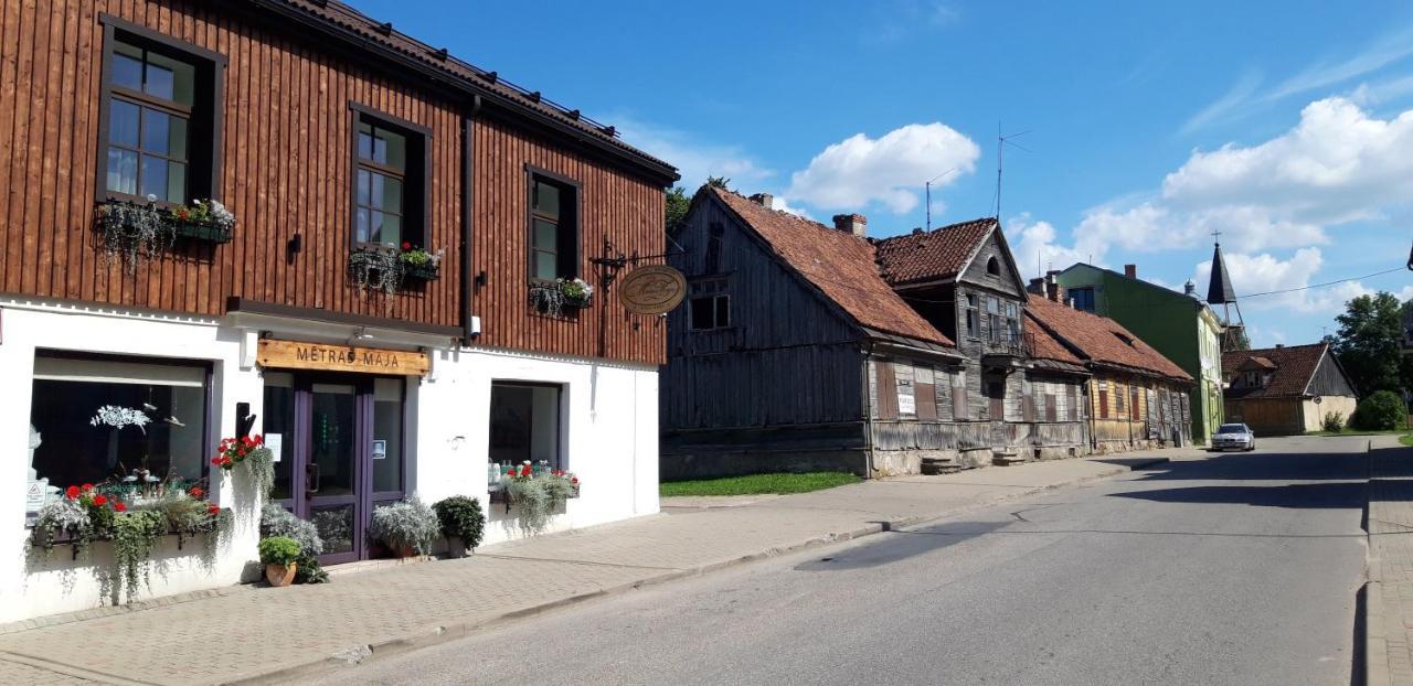 Hotel Metras Maja Aizpute Exterior foto